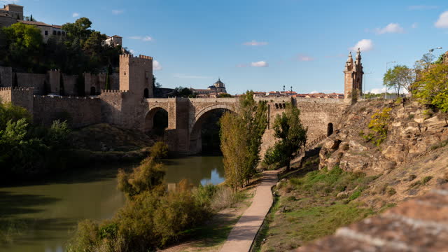 Timelapse of Alcantara Bridge in Toledo Imperial City, Spain