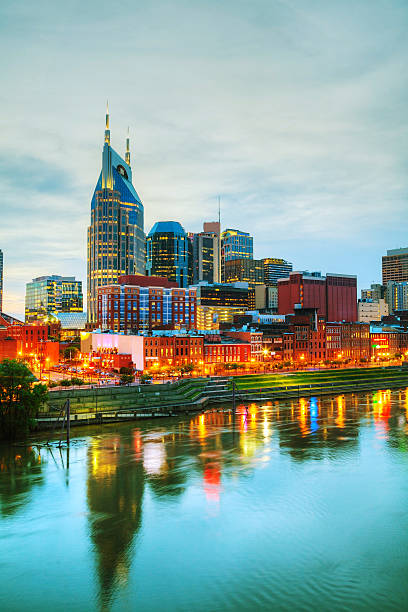 istock Downtown Nashville cityscape in the evening 178974050