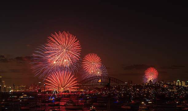 istock Fireworks Sydney new year eve 2013 178982388
