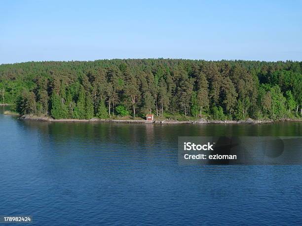 Einsam Hut Auf Die Küste Stockfoto und mehr Bilder von Bauwerk - Bauwerk, Fotografie, Horizontal