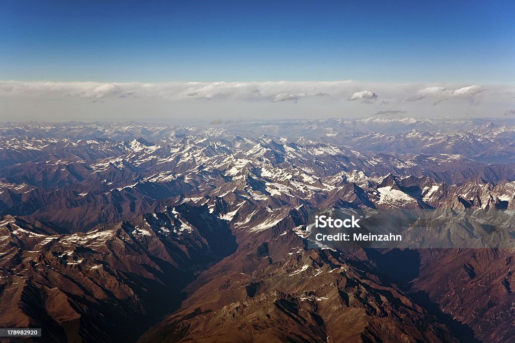 Hermosa vista de las montañas del Himalaya - Foto de stock de Aire libre libre de derechos