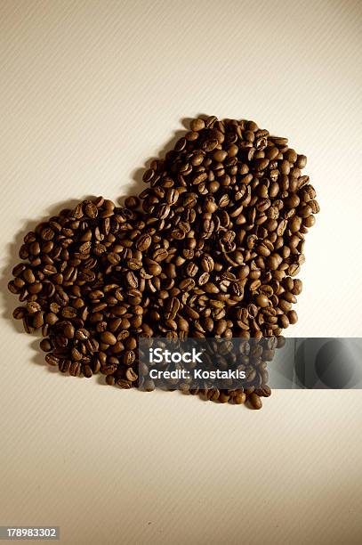 Amore Di Caffè - Fotografie stock e altre immagini di Adulazione - Adulazione, Amore, Arrosto - Cibo cotto