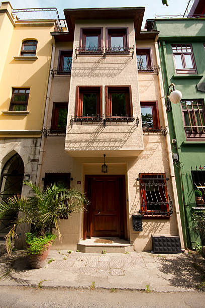 istock Turkish House in Sultanahmet, Istanbul, Turkey 178983304