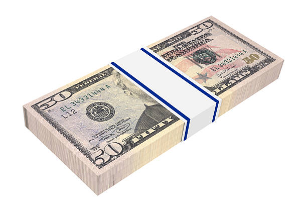 pilha de notas de 50 dólares - fifty dollar bill number 50 currency close up - fotografias e filmes do acervo