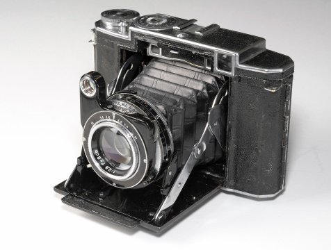 Vintage German-made film (6x9) camera (1940's)