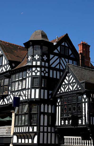 istock Tudor Black and White Building 178987853