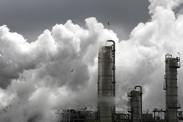 istock Chemical industry with cooling water damp 178988233