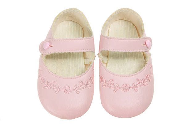 아기 신발도 - baby booties studio shot horizontal shoe 뉴스 사진 이미지