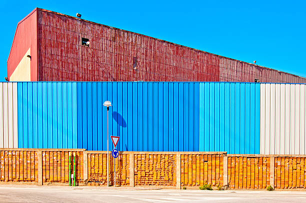 istock street view of industrial warehouse 178991809