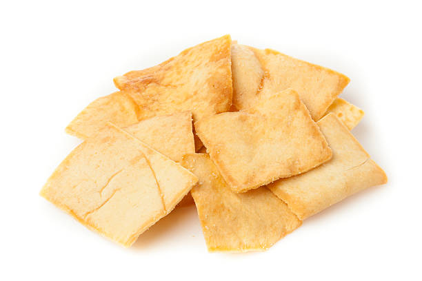 homemade crunchy pita chips - 皮塔餅 個照片及圖片檔