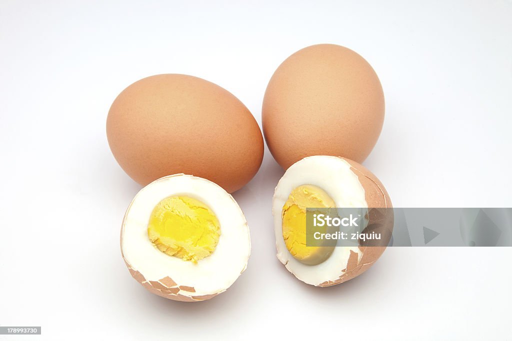 Frische Braune Eier - Lizenzfrei Abnehmen Stock-Foto