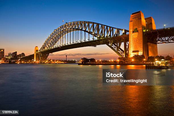 Sydney Harbour Bridge Na Zmierzch - zdjęcia stockowe i więcej obrazów Australia - Australia, Bez ludzi, Ciemny