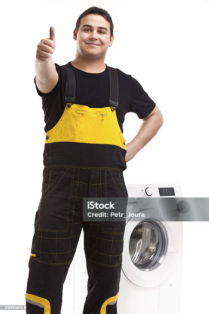 Reparador de la máquina de lavado - Foto de stock de Adulto libre de derechos