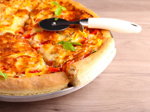 istock Freshly baked homemade pizza 1789969313