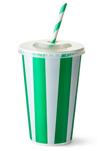 зеленый полосатый картона кубок с трубкой - drinking straw striped isolated nobody стоковые фото и изображения