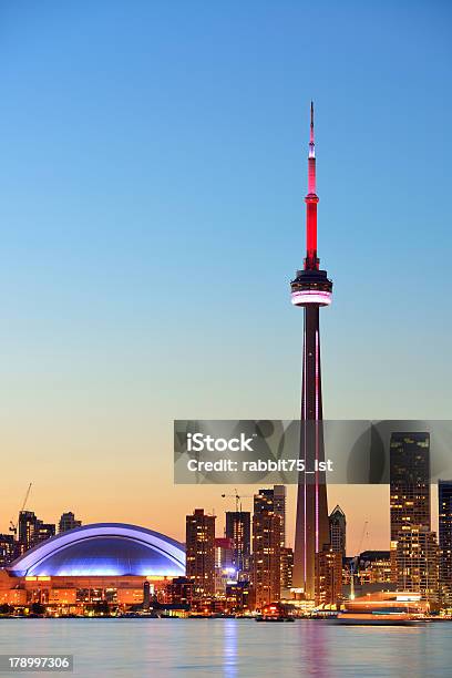 Toronto Skyline - Fotografias de stock e mais imagens de Toronto - Toronto, Canadá, CN Tower