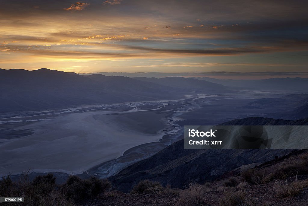 Nacht Zeit im Death Valley - Lizenzfrei Abenddämmerung Stock-Foto