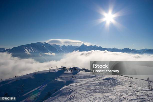 Desporto De Inverno Paisagem - Fotografias de stock e mais imagens de Alpes Europeus - Alpes Europeus, Anoitecer, Cordilheira - Montanha