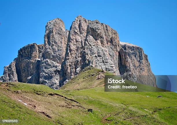 Park Krajobrazowy Dolomiti Góry - zdjęcia stockowe i więcej obrazów Alpy - Alpy, Bez ludzi, Czerwony