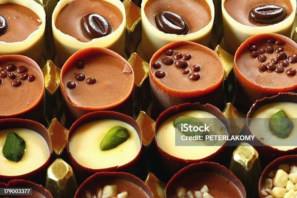 Foto de Barras De Chocolate e mais fotos de stock de Alimentação Não-saudável - Alimentação Não-saudável, Anti-higiênico, Açúcar
