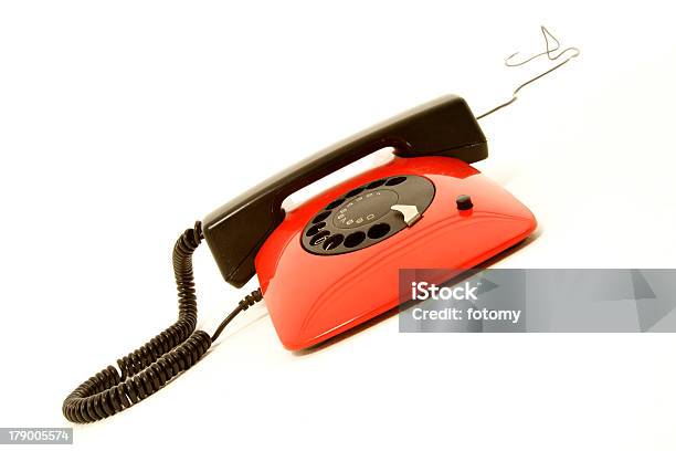 Teléfono Retro Rojo Foto de stock y más banco de imágenes de Agente de servicio al cliente - Agente de servicio al cliente, Anticuado, Antigualla