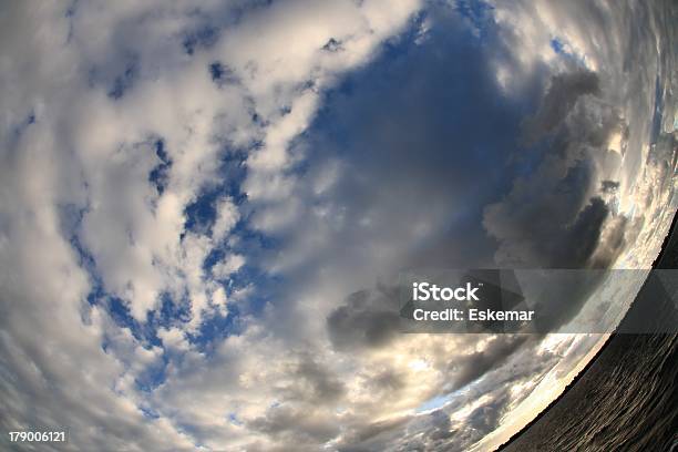 Sky Stockfoto und mehr Bilder von Baltikum - Baltikum, Biegung, Blau