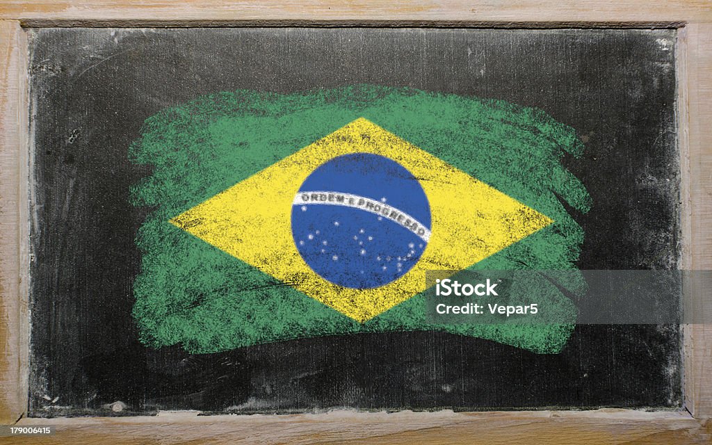 Bandera de Brasil en pizarra pintados con tiza - Foto de stock de Aprender libre de derechos