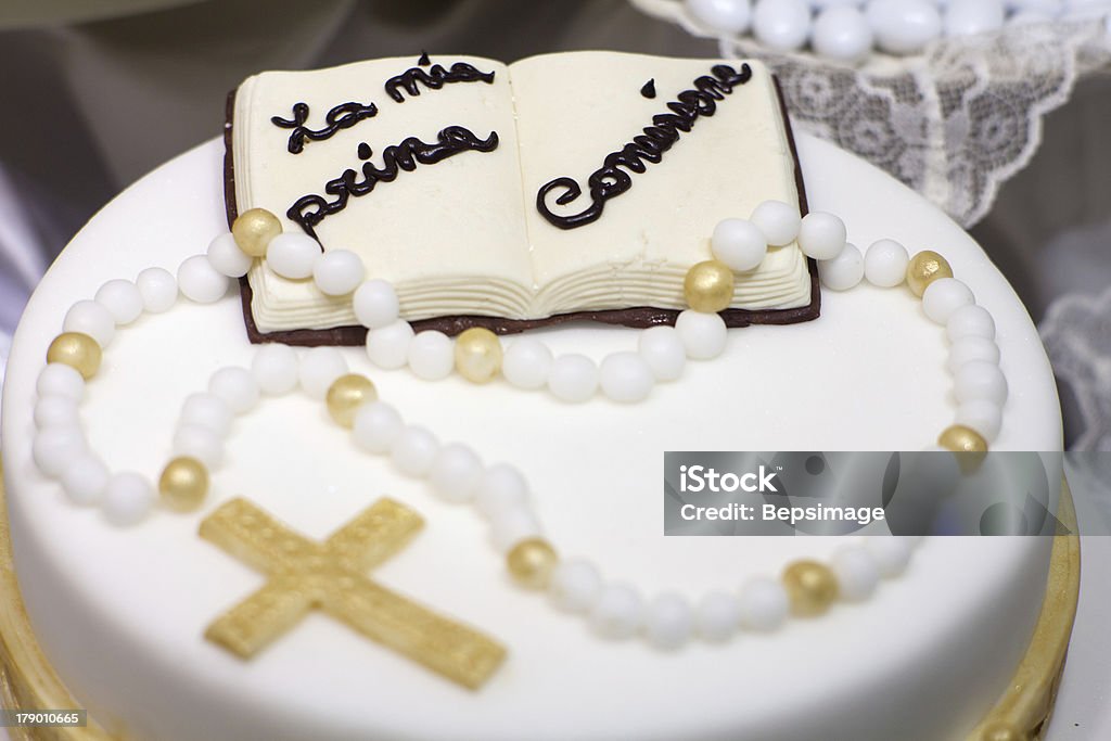 Primeira Comunhão bolo - Foto de stock de Artigo de decoração royalty-free