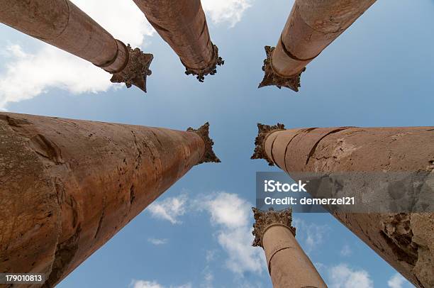 Tempio Di Artemide - Fotografie stock e altre immagini di Ambientazione esterna - Ambientazione esterna, Amman, Antica civiltà