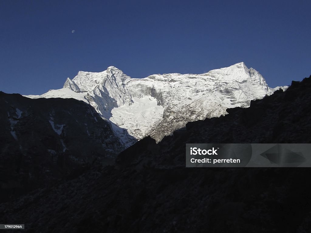 Wschód słońca w Namche Bazar - Zbiór zdjęć royalty-free (Azja)