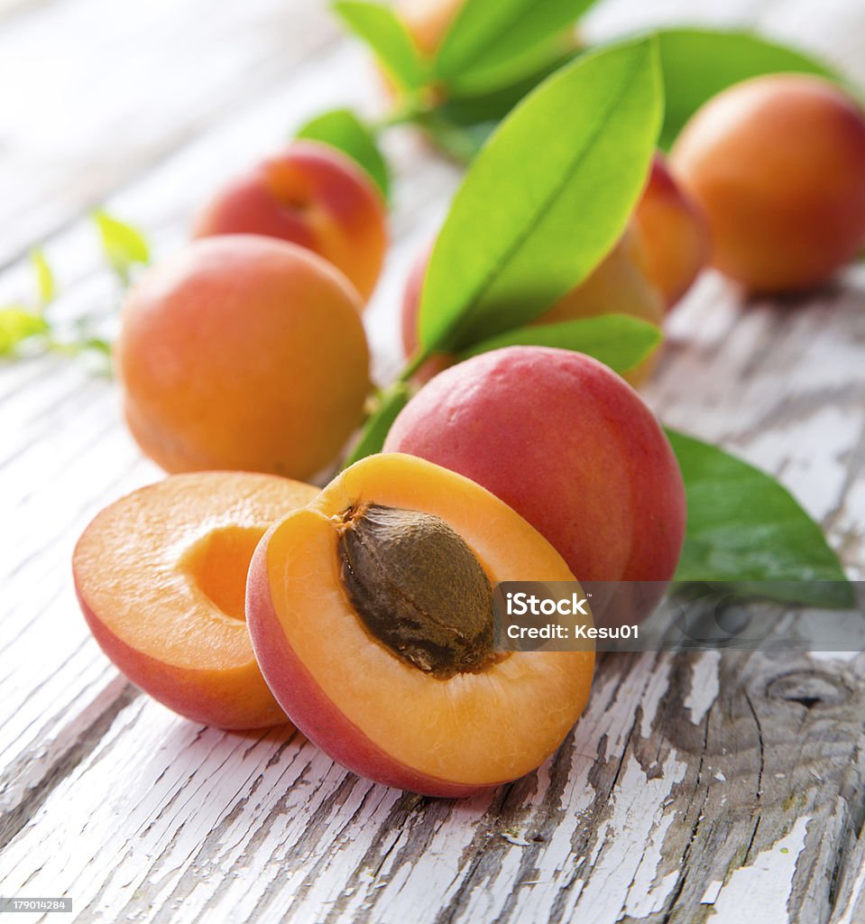 Des abricots - Photo de Abricot libre de droits