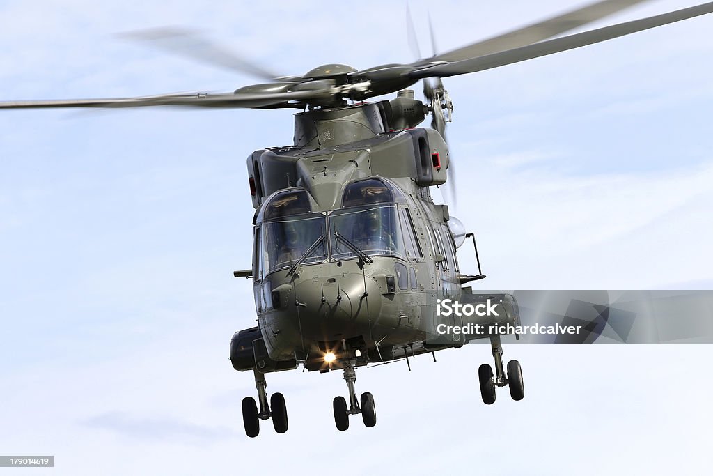 Hélicoptère militaire - Photo de Armée libre de droits