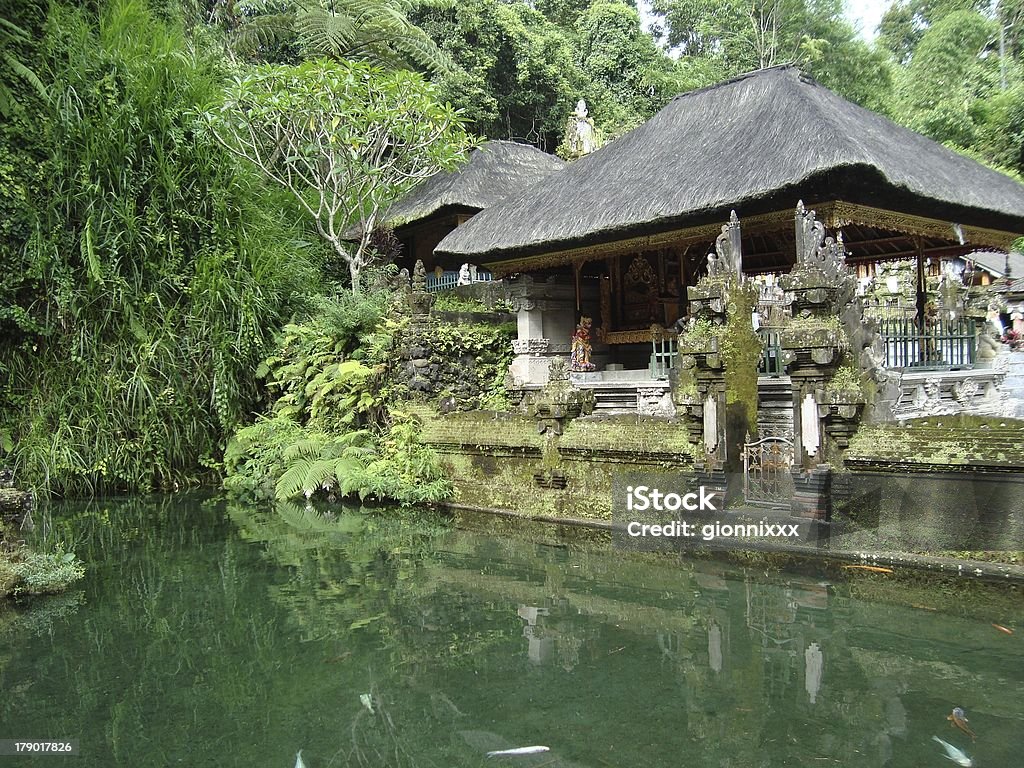 Gunung Kawi świątyni, Bali, Indonezja — - Zbiór zdjęć royalty-free (Azja Południowo-Wschodnia)