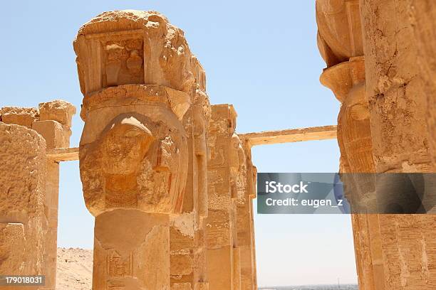 Pilastri Al Mortuary Tempio Di Hatshepsut - Fotografie stock e altre immagini di Africa - Africa, Amon, Antica civiltà
