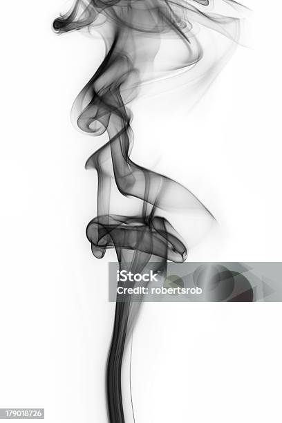 Fumo - Fotografie stock e altre immagini di Arte - Arte, Arti e mestieri, Bianco