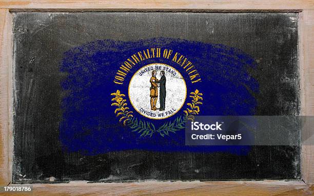 Flagge Des Usbundesstaat Kentucky Auf Tafel Mit Kreide Gemalt Stockfoto und mehr Bilder von Bildung