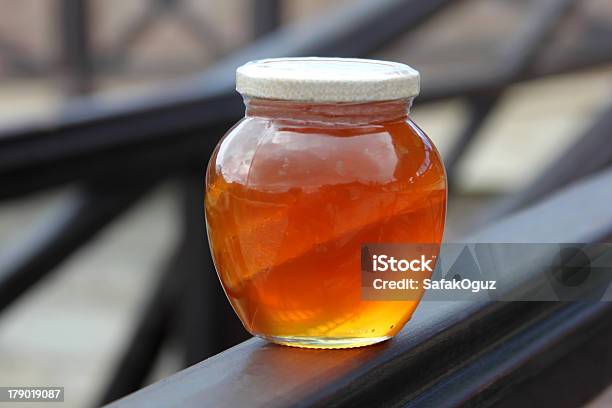 Honey - zdjęcia stockowe i więcej obrazów Bez ludzi - Bez ludzi, Białe tło, Ciecz