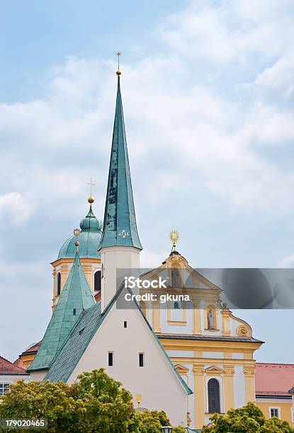 Igreja Em Altotting - Fotografias de stock e mais imagens de Alemanha - Alemanha, Ao Ar Livre, Arcaico