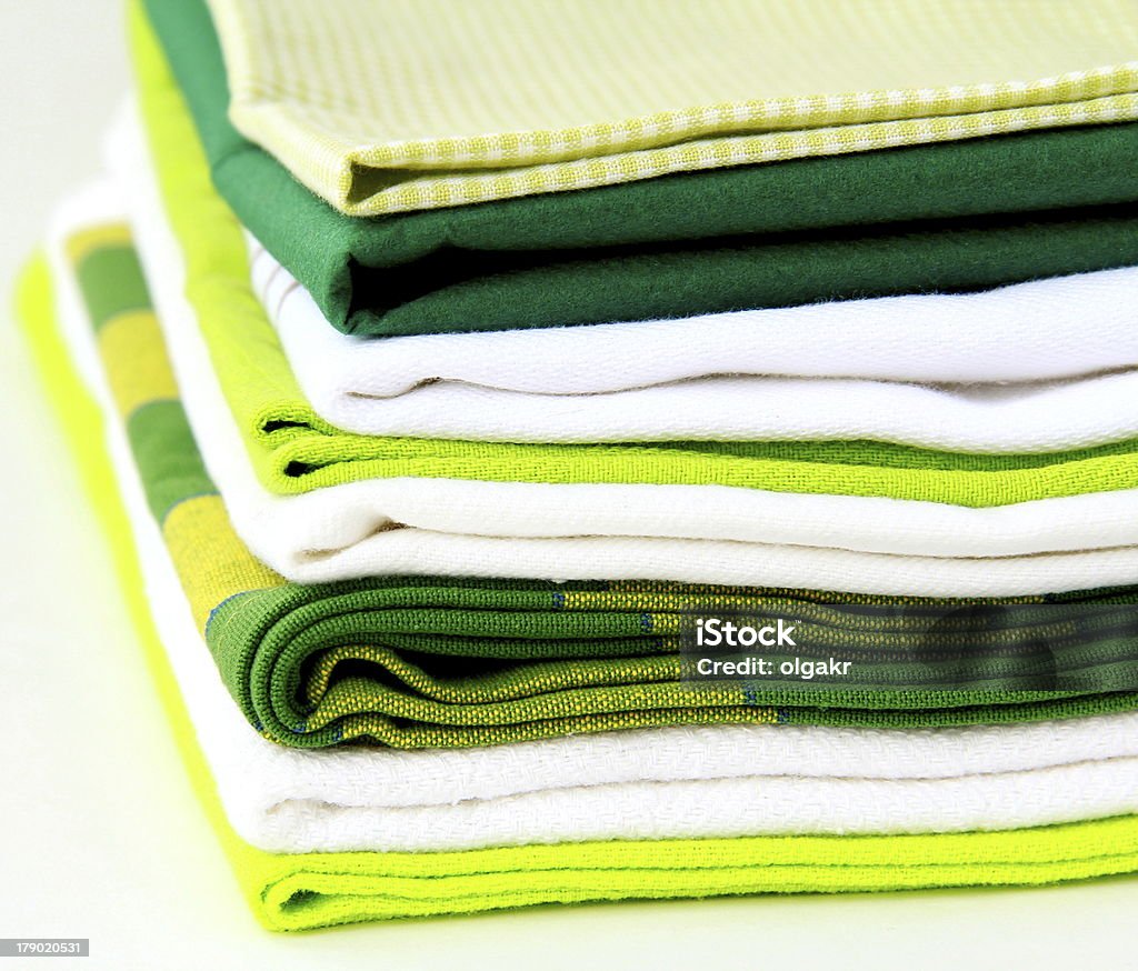 Куча ц�вета полотенца Зеленые кухня - Стоковые фото Без людей роялти-фри