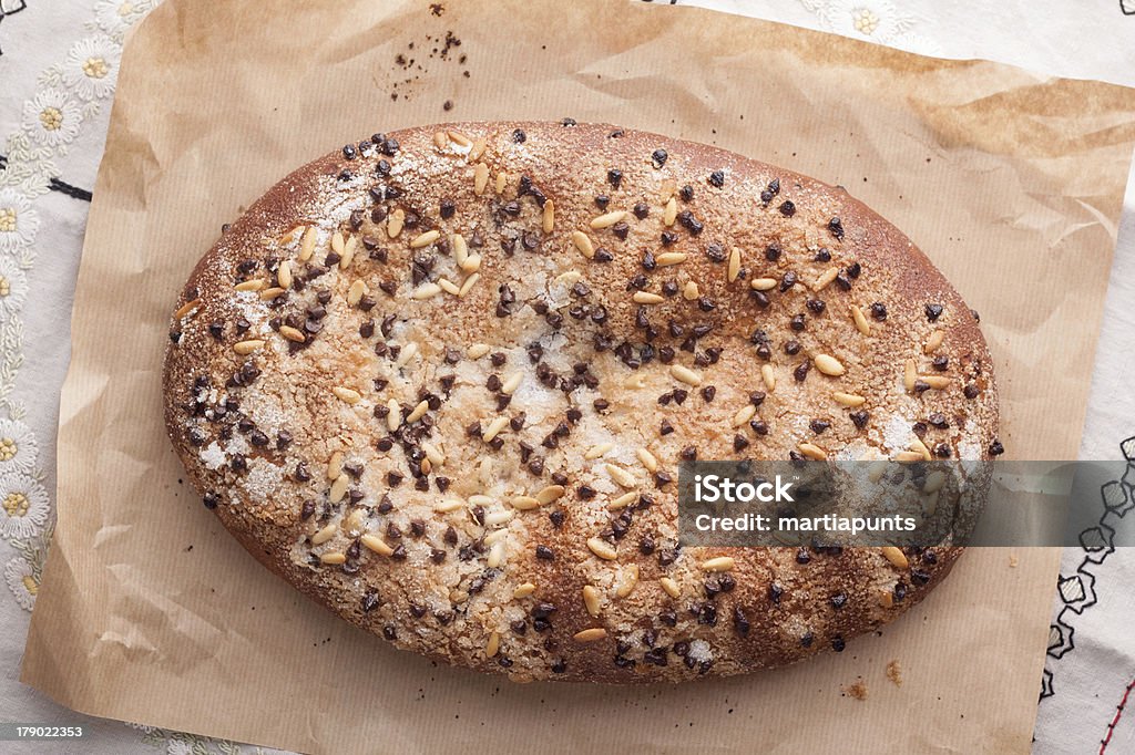 Catalan la brioche au chocolat traditionnel - Photo de Un seul objet libre de droits