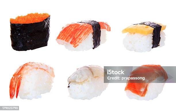 Japonés Aislado De Sushi Nigiri Foto de stock y más banco de imágenes de Alimento - Alimento, Arroz - Comida básica, Asia