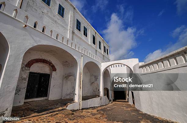 Cape Coast Castleghana - Fotografie stock e altre immagini di Elmina - Elmina, Acqua, Africa