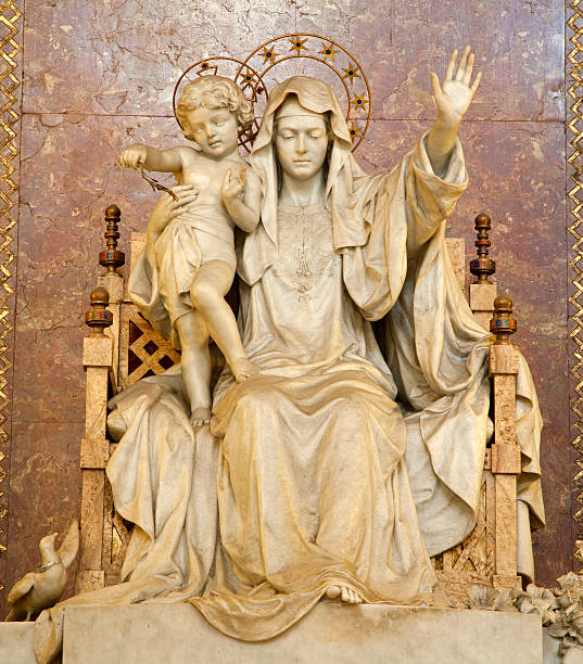 istock Rome - statue of Madonna 179024351
