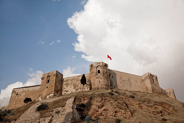 Old historical castle at center of gaziantep in turkey Gaziantep Citadel, also known as the Kale, located in the centre of the city displays the historic past and architectural style of the antep city gaziantep province stock pictures, royalty-free photos & images