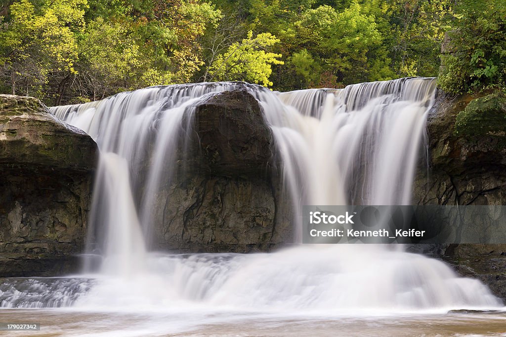 Górny Katarakta Falls - Zbiór zdjęć royalty-free (Biały)