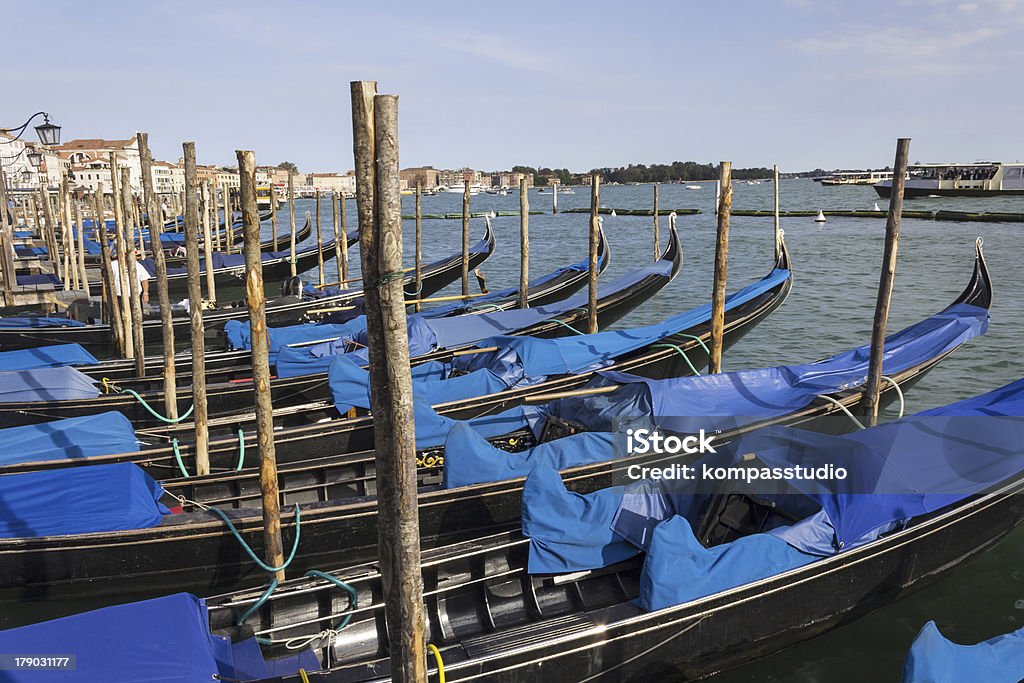 Venetian Gondolas - Foto de stock de Artesanía libre de derechos