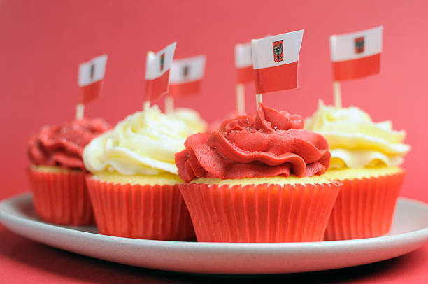 istock Polish red and white decorated cupcakes for November 11 179031896