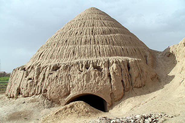 Antigua piramide - foto de stock