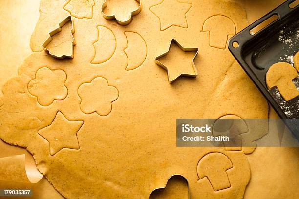 Foto de Detalhe De Biscoitos De Natal De Pão De Mel e mais fotos de stock de Assado no Forno - Assado no Forno, Biscoito, Biscoito de Gengibre