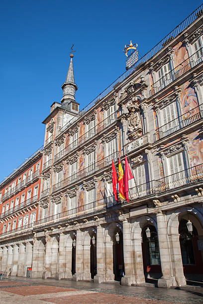 istock Madrid - Casa de la panderia from Plaza Mayor 179040271